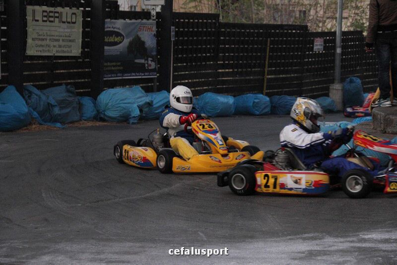 111120 sport2 416_tn.jpg